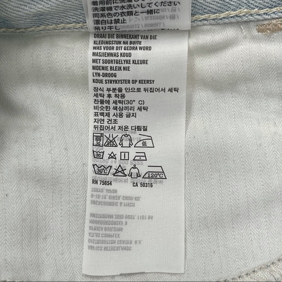 Hollister Faded Lacey Jean Shorts - Picture 10 of 11